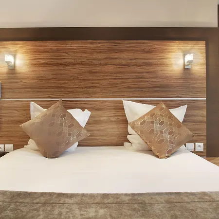 Apolonia Mouffetard, Sure Collection By Western