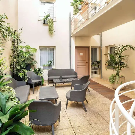 Apolonia Mouffetard, Sure Collection By Western 3*